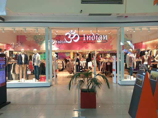 Indian Colonia Shopping