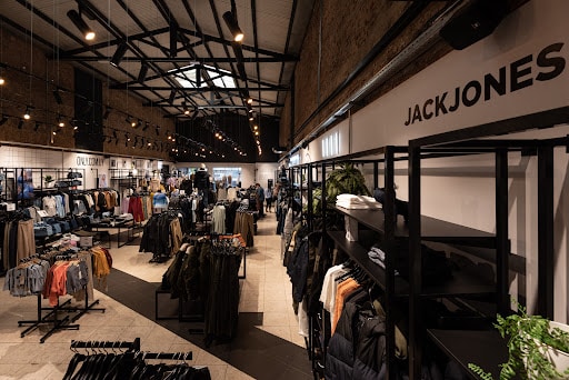ONLY/ JACK & JONES- Paysandú